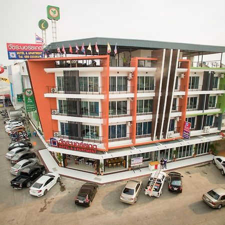 Vatchara Northgate Hotel Nakhon Sawan Bagian luar foto